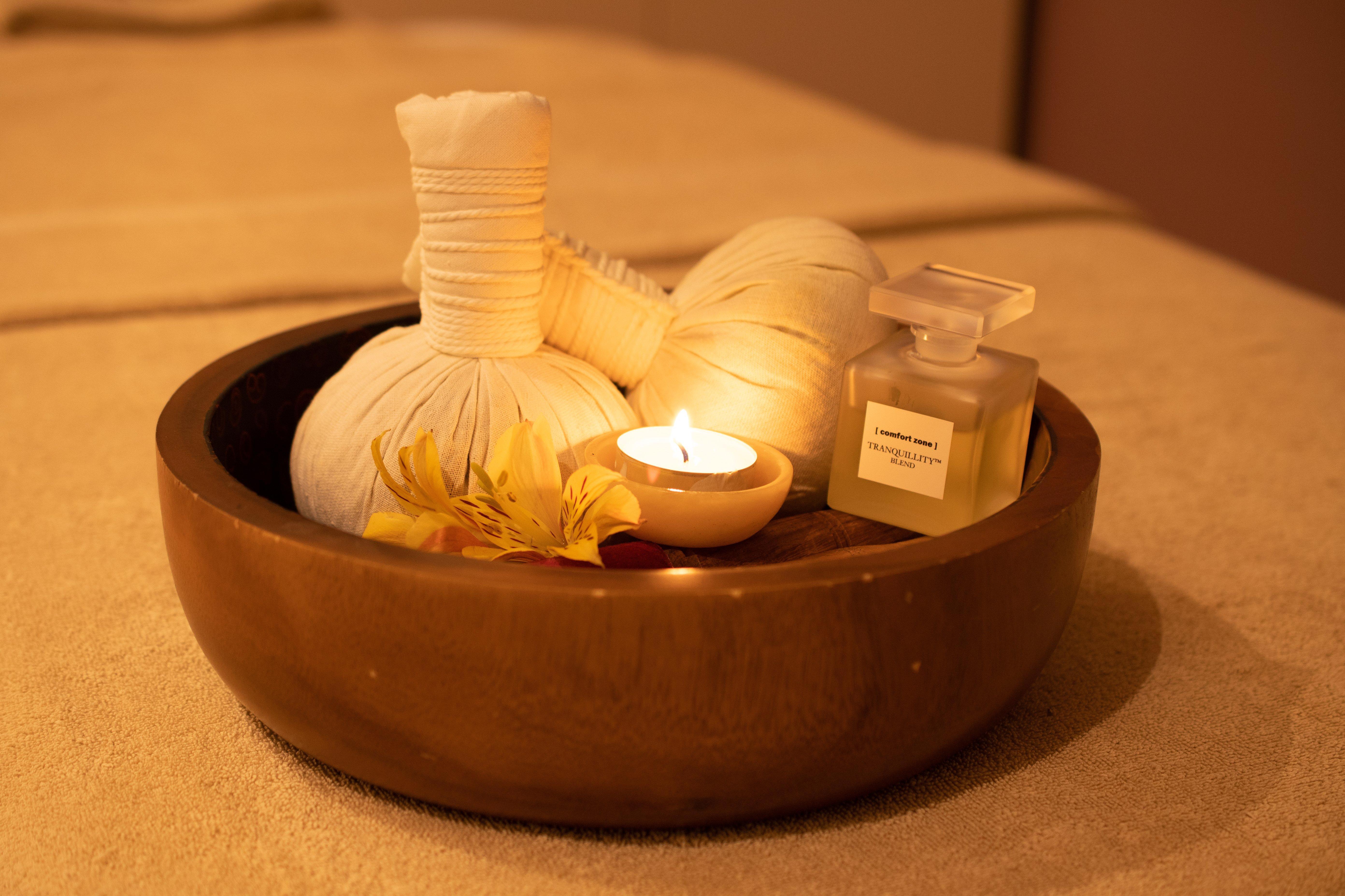 Crowne Plaza - Borjomi By Ihg Hotel Eksteriør billede Thai herbal compress